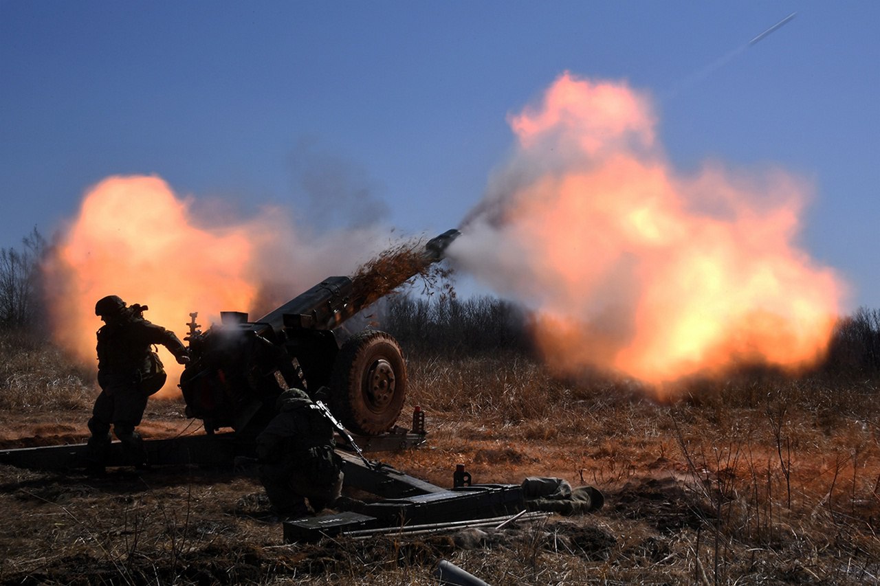 Видео боевых действий. Гаубица д30 ВДВ. Артиллерия России гаубица д-30. Артиллерия д30 Узбекистана. Гаубица д-30 стрельба.