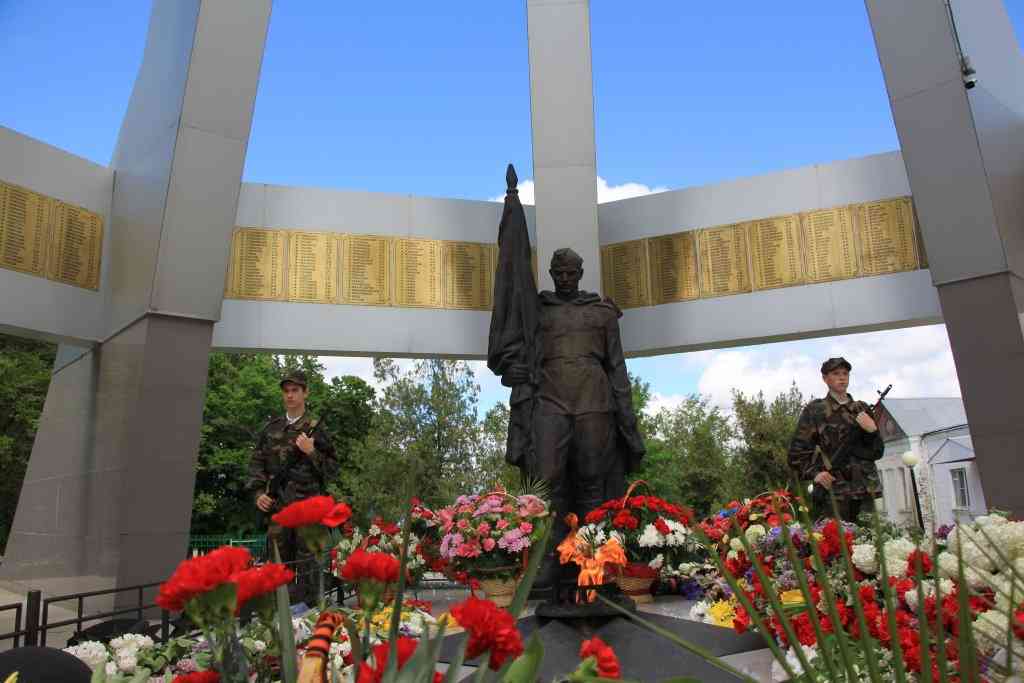 Власти советов ст выселки. Герои Выселковского района.