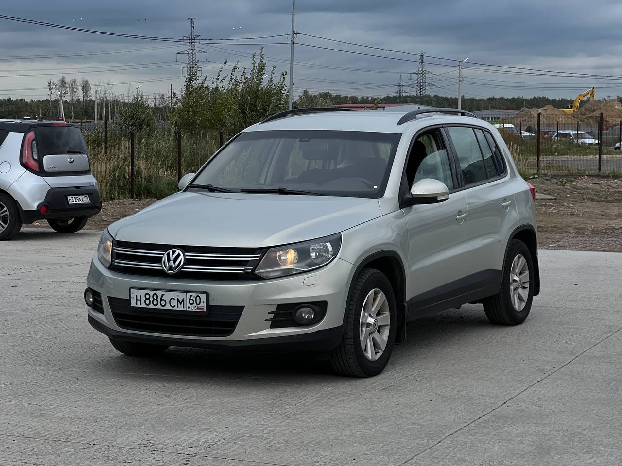 Volkswagen Tiguan 2012 года