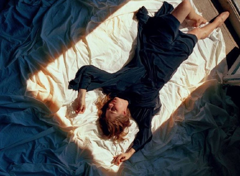 Get up before the night. Get up before the night. Будильник стоковое фото. Never say never обои на телефон. Technotronic - get up! (before the night is over) фото.