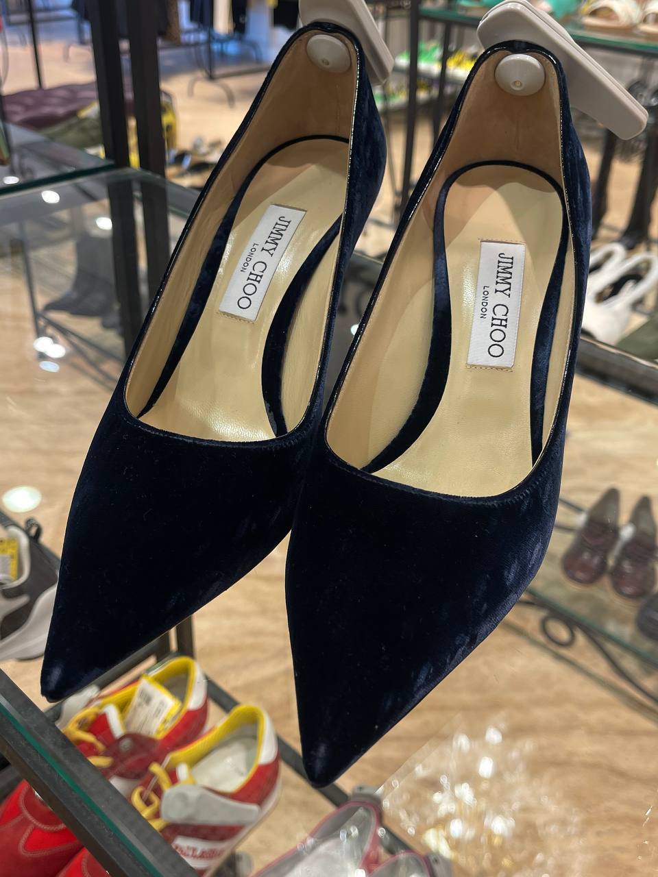 Туфли JIMMY CHOO (BOSCO <b>OUTLET</b>) 34 150 ₽ вместо 68 300 ₽. #SUMMERSALE. 📍 V...