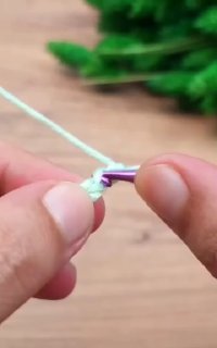 Ручки вяжут вязание