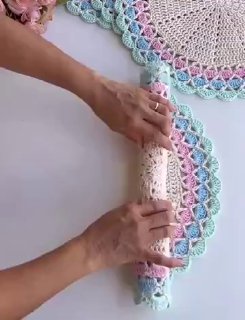 Ручки вяжут вязание